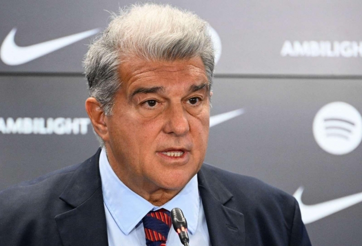 Barca và Joan Laporta đang bị chỉ trích dữ dội
