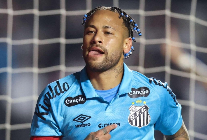 Neymar kiện nhà báo vì ảnh hưởng đời tư