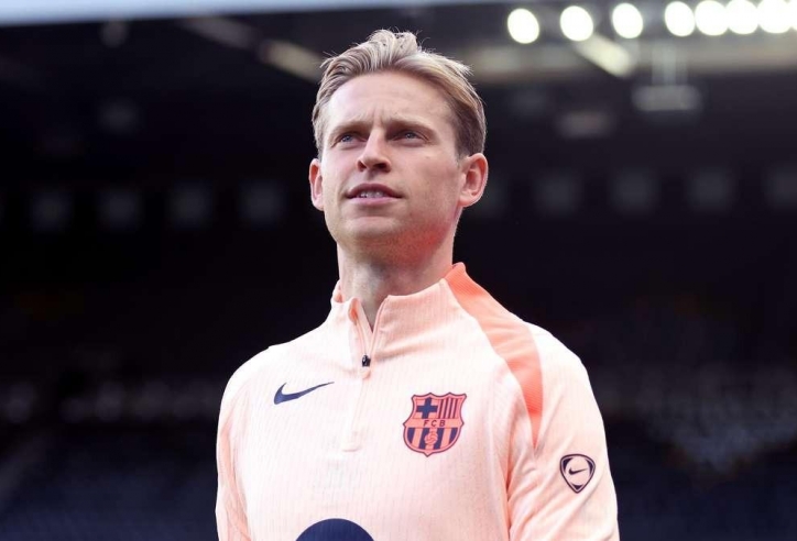 Vì sao De Jong chưa gia hạn với Barca?