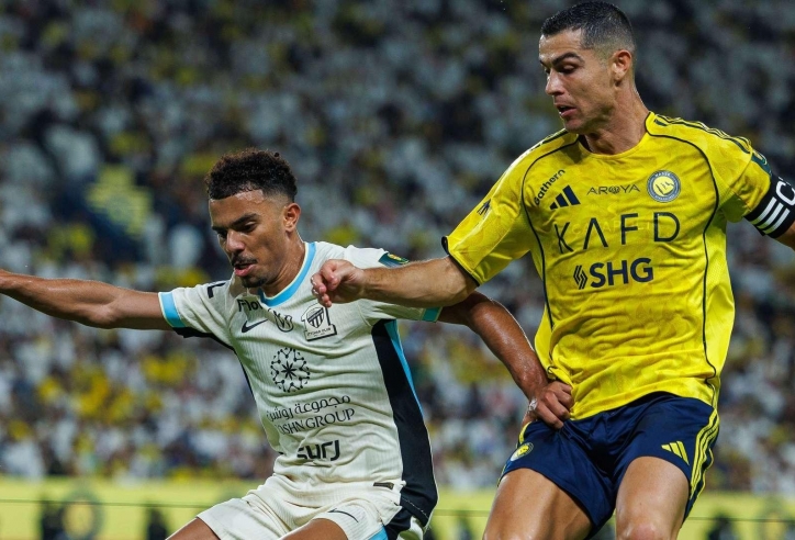 Ronaldo lên tiếng sau thất bại trước Benzema