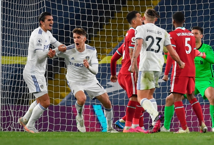 Liverpool bỏ lỡ cơ hội vào top 4