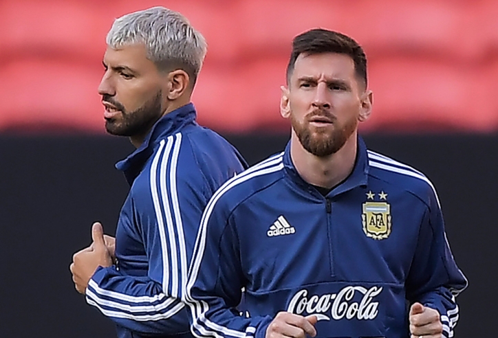 Chuyển nhượng bóng đá 1/6: Barca ký hợp đồng 100 triệu euro với siêu sao