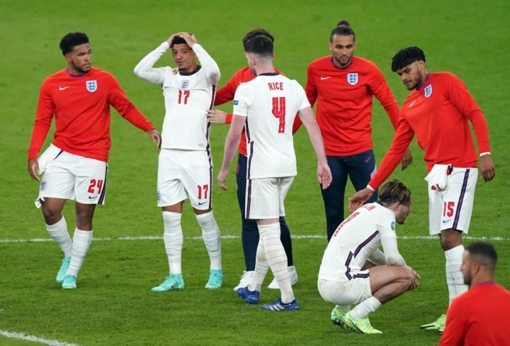 LĐBĐ Anh sắp nhận thêm án phạt sau Euro 2021