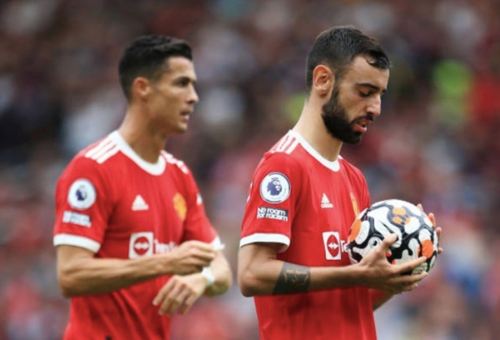 Bruno Fernandes tiết lộ cầu thủ được chọn đá penalty của Man United