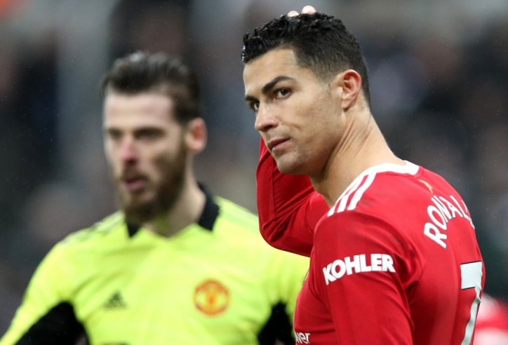 Ronaldo đòi rời MU, báo Tây Ban Nha chỉ đích danh bến đỗ mới