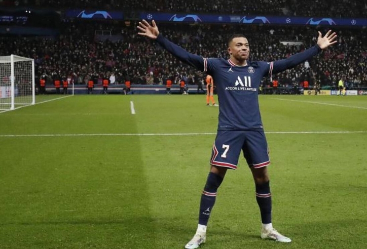 NÓNG: Dính chấn thương, Mbappe vẫn báo tin buồn cho Real trước đại chiến