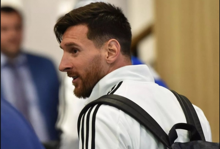Messi tạo 'địa chấn' tại Trung Quốc, giá ăn tối cùng gần 1 tỷ đồng