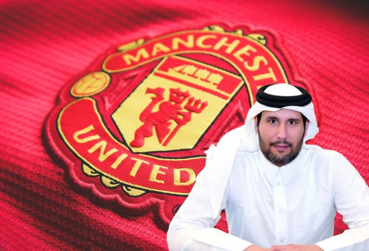 Vừa mua MU, Sheikh Jassim đã ôm đầu ngao ngán vì tin không thể buồn hơn