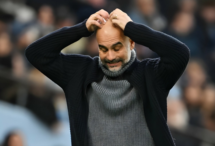 Man City nhận tin không thể buồn hơn trong trận Super Sunday với Arsenal
