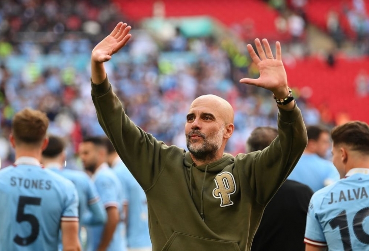 Vô địch FA Cup, Pep nói 1 điều Man City cần làm để củng cố sự vĩ đại