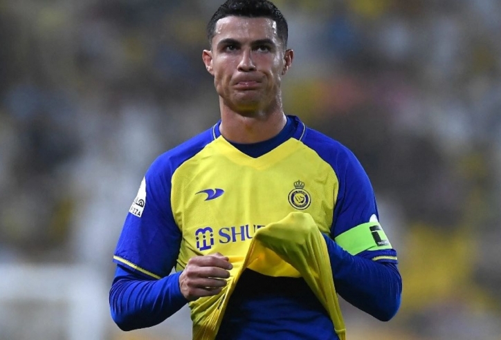 Sao trẻ MU gây sốt MXH khi mặc áo đấu Al-Nassr của Ronaldo