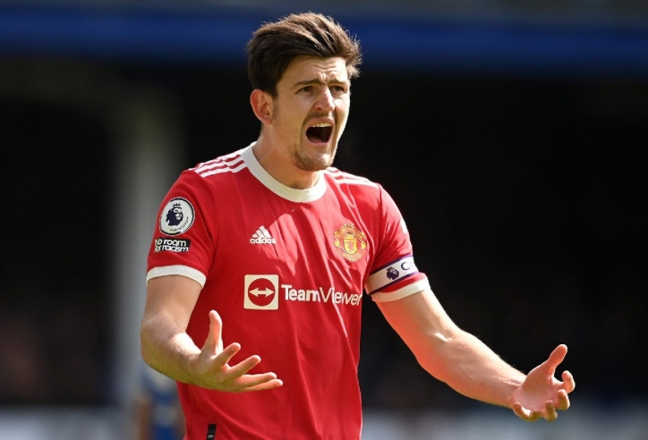 Vượt qua quá khứ tại MU, Maguire sẽ sánh ngang với Van Dijk