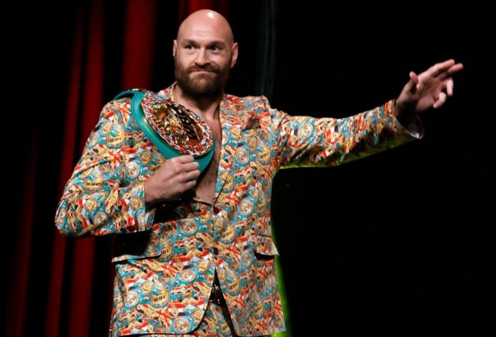 Tyson Fury tự tin đánh bại Francis Ngannou dù được Mike Tyson huấn luyện