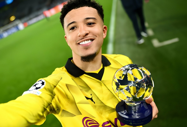 Sancho cản đường MU tới C1 khi thăng hoa tại Dortmund