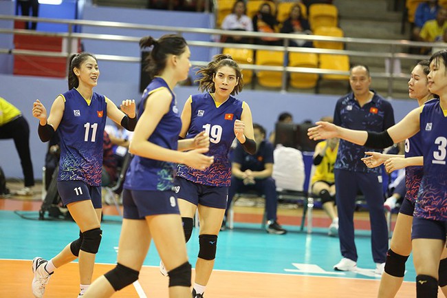 Thua Thái Lan, Việt Nam gặp Trung Quốc tại bán kết giải bóng chuyền vô địch châu Á 2023