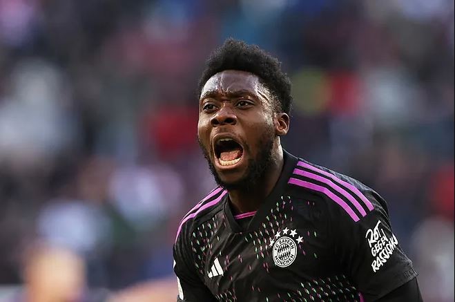 Bayern gửi tối hậu thư cho Alphonso Davies