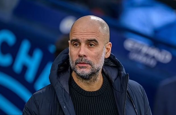 Man City đau đầu vì hàng phòng ngự trước đại chiến với Arsenal