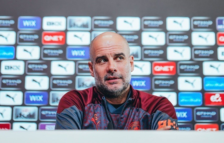 Pep Guardiola tuyên bố muốn vô địch Premier League hơn Champions League