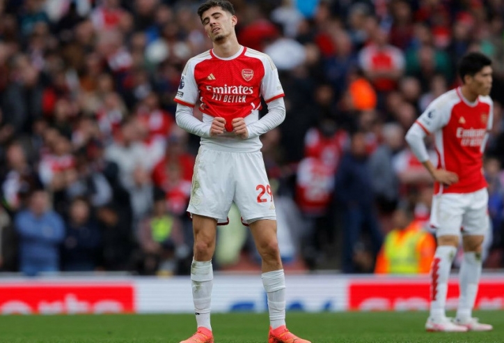 Chưa thắng Bayern, Arsenal đã phải đối mặt với mối nguy mới