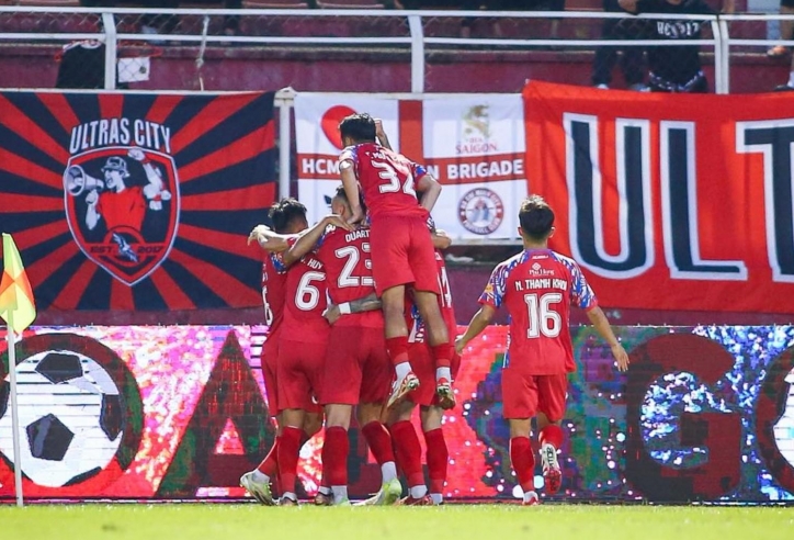 Trực tiếp CLB TP.HCM 1-0 Bình Định: Hết giờ