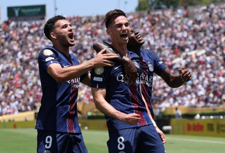PSG chính thức vượt mặt Barcelona