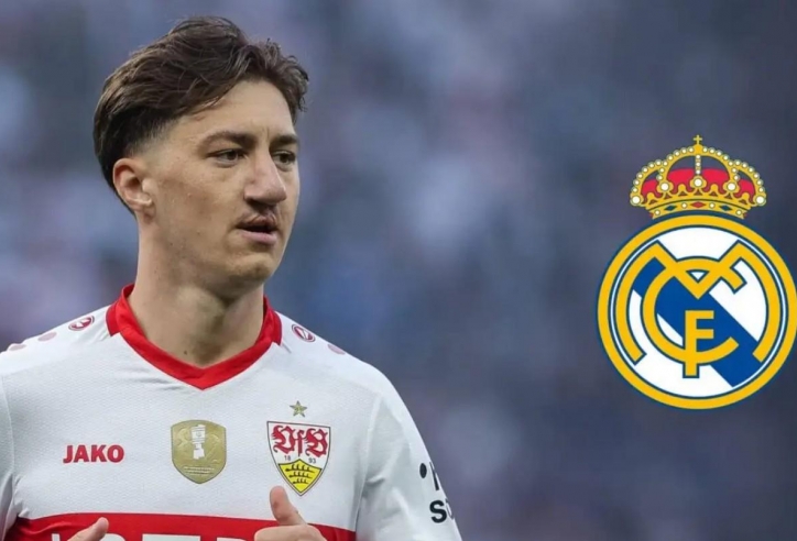 Xong! Rõ vụ 'Tiểu Kroos' gia nhập Real Madrid hè 2025