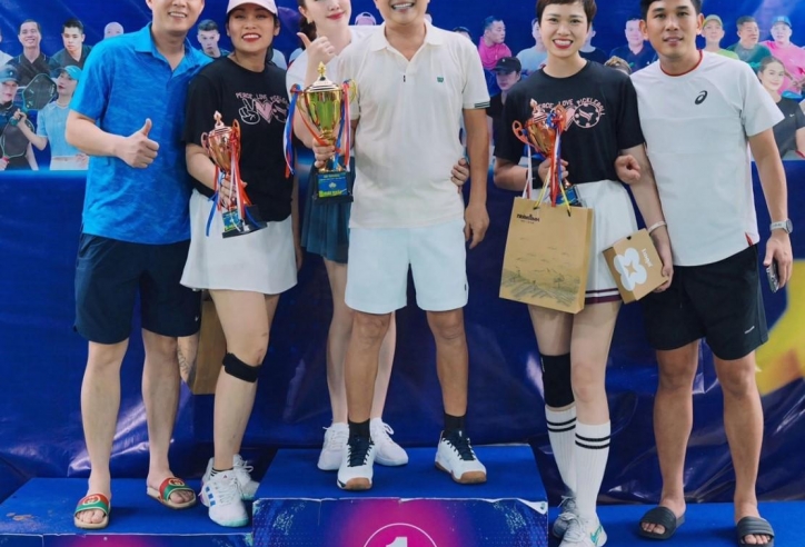 Bảo Thy khoe chồng đại gia vô địch giải pickleball, giảm 3kg sau 3 tháng tập luyện