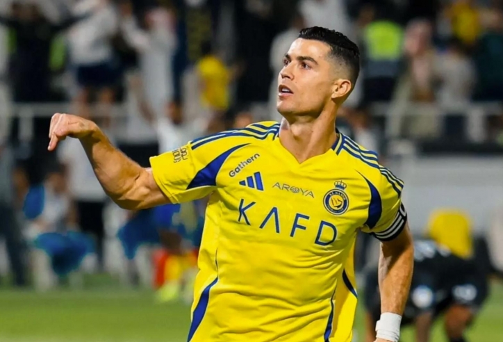Trận cầu lịch sử chờ đợi Cristiano Ronaldo