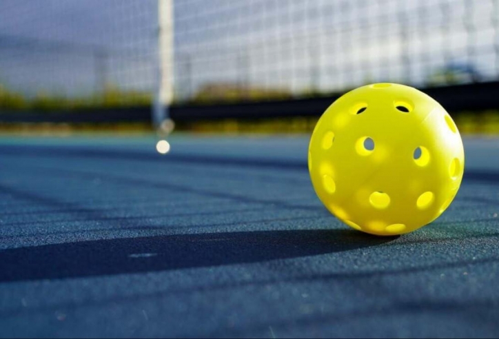 Top 5+ bóng pickleball thi đấu chất lượng đỉnh cao, giá rẻ chính hãng