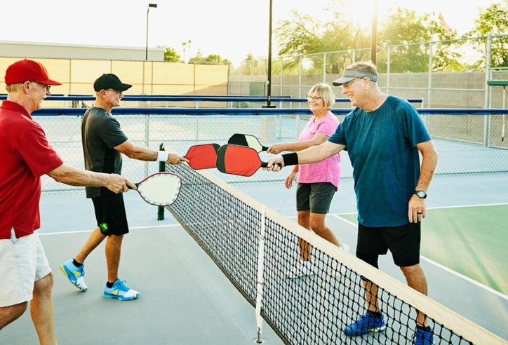 5 tuyệt chiêu đánh đôi giúp bạn và đồng đội bất bại trên sân pickleball
