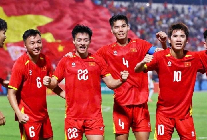 Báo Hàn Quốc ngả mũ trước kỳ tích của U23 Việt Nam và HLV Kim Sang-sik