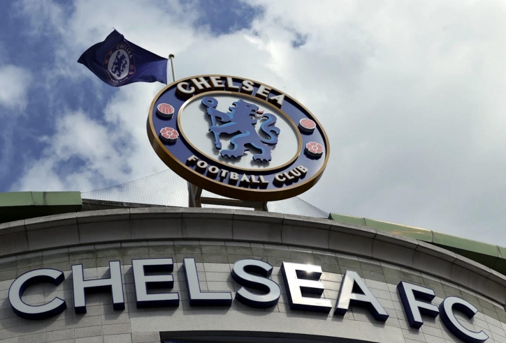 CHÍNH THỨC: Chelsea công bố liên tiếp ba bản hợp đồng mới