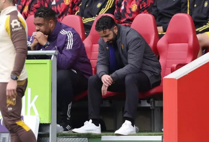 Fan MU giận dữ chỉ thẳng 2 cái tên cần loại ngay lập tức trận Brentford