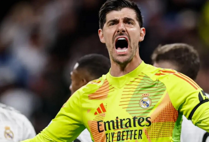Courtois lập kỷ lục không tưởng tại Champions League