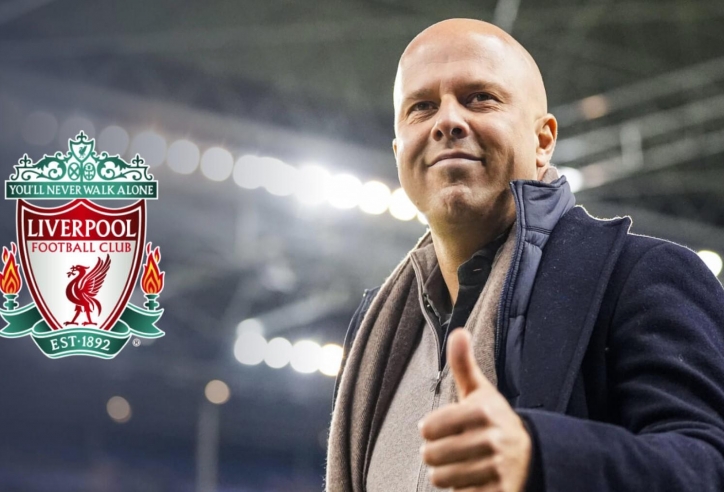 Slot sốt ruột, Liverpool ra quyết định bất ngờ với 'báu vật tuyến giữa'