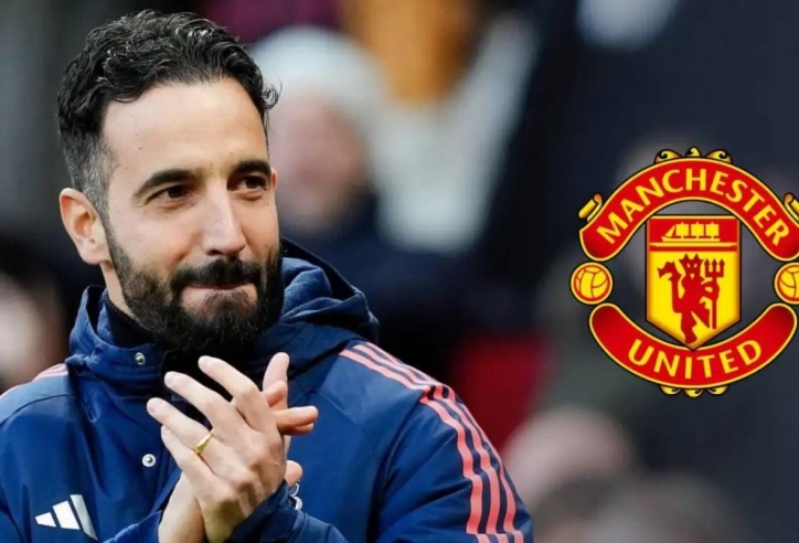 Vung 100 triệu Euro, MU dứt điểm xong siêu tiền vệ hàng đầu được Amorim mong chờ