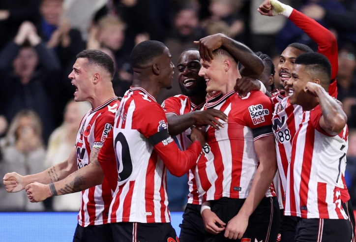 Trực tiếp Sunderland vs Bournemouth, 22h00 hôm nay 29/11/2025