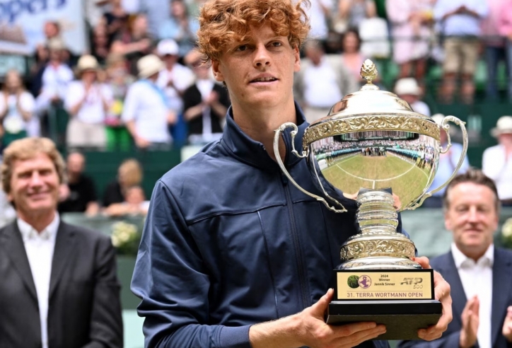 Jannik Sinner chạy đà hoàn hảo cho Wimbledon 2024