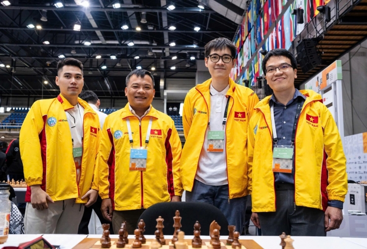Lê Quang Liêm và Lê Tuấn Minh dự Giải cờ vua vô địch thế giới 2025