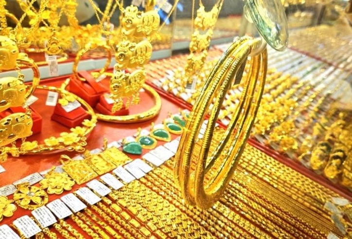 Giá vàng hôm nay chiều 17/6: PNJ giảm sâu cả vàng miếng lẫn vàng nhẫn