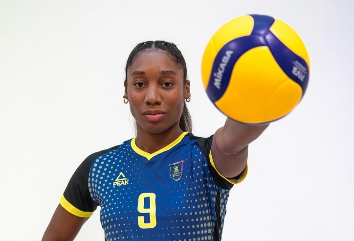 Bóng chuyền nữ TP.HCM chốt ngoại binh phút chót