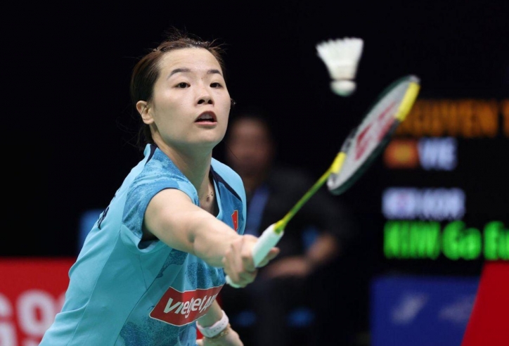 Đổi đối thủ, Nguyễn Thùy Linh vẫn gặp khó trận ra quân Malaysia Masters 2025
