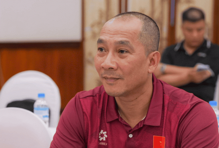 Thắng dễ Hồng Kông, HLV Nguyễn Tuấn Kiệt vẫn chưa hài lòng một điều