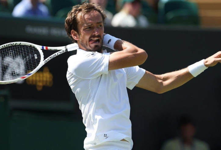 Wimbledon 2025: Các hạt giống 'rụng như sung'