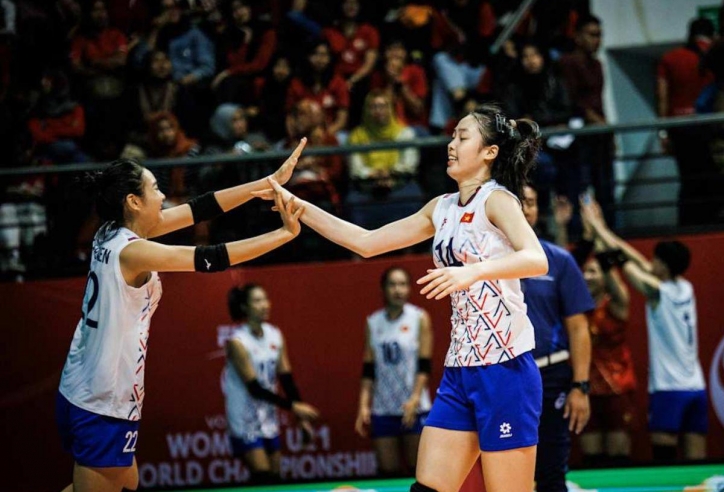 Trực tiếp bóng chuyền nữ U21 Việt Nam 0-0 U21 Ai Cập: Khởi động