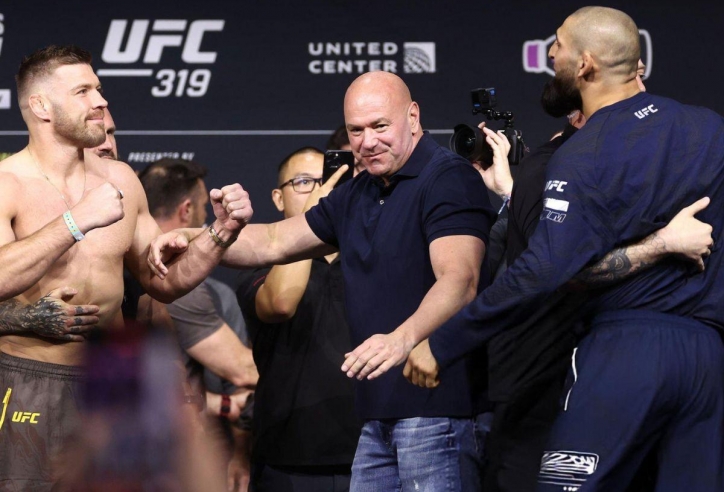 du Plessis và Chimaev 'võ mồm' trước thềm đại chiến ở UFC 319