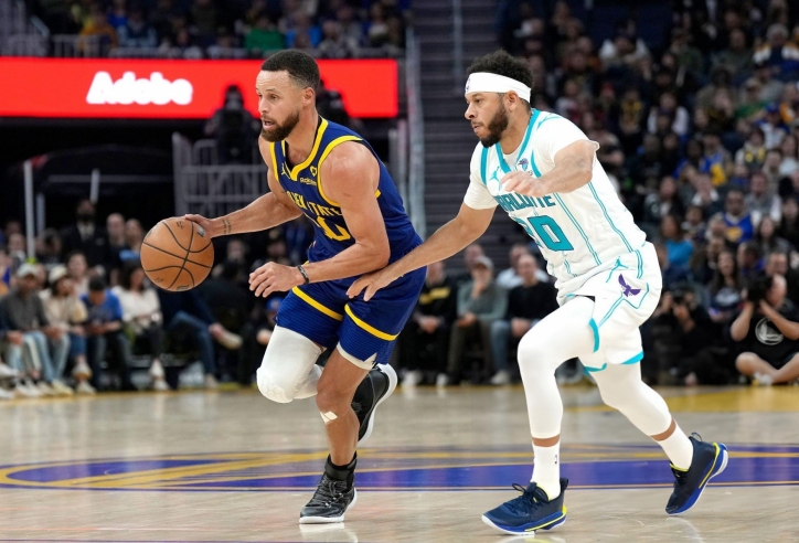 Anh em nhà Curry 'song kiếm hợp bích' trong màu áo Golden State Warriors