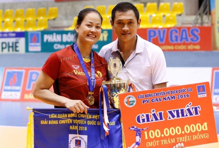 Cựu tuyển thủ bóng chuyền nữ quốc gia tái xuất ở tuổi 41