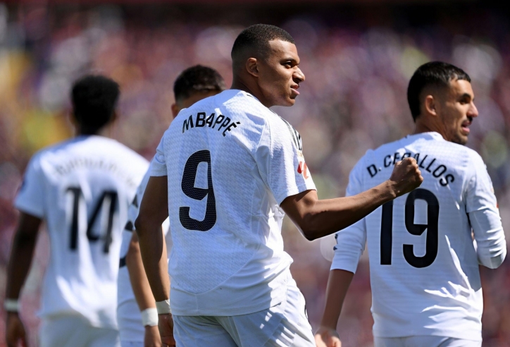 CHÍNH THỨC: Real Madrid chiêu mộ thành công trung phong cao trên 2m