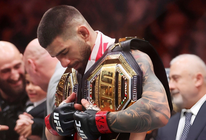 Đai hạng nhẹ UFC của Ilia Topuria bị đe dọa